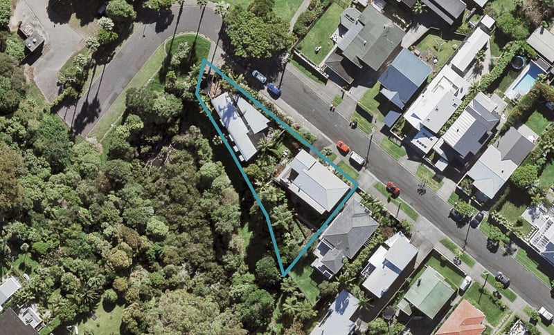32 Kingsley Street, Westmere, Auckland - Carousel 1