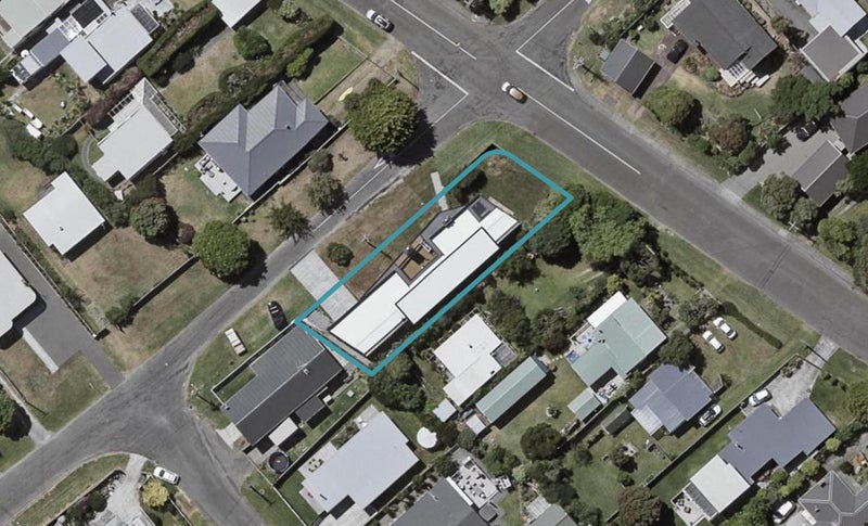 18 Te Moana Road, Waikanae Beach, Waikanae - Carousel 1