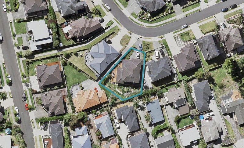 21 Mulroy Place, Pinehill, Auckland - Carousel 1