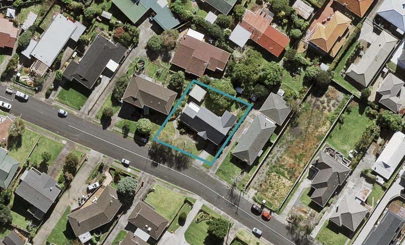 41 Littlejohn Street, Hillsborough, Auckland - Carousel 1