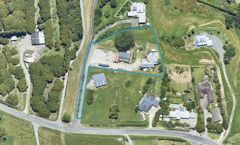 363 Kaitemako Road, Welcome Bay, Tauranga - Carousel 1