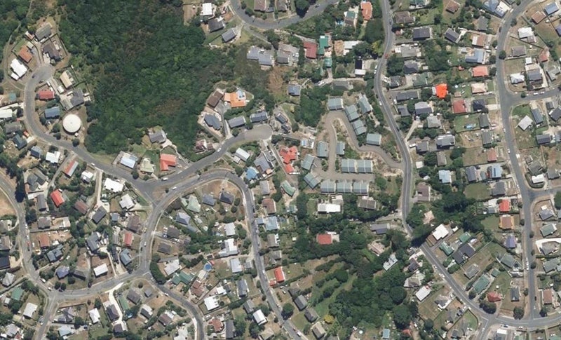 8 Patiki Place, Titahi Bay, Porirua - Carousel 1