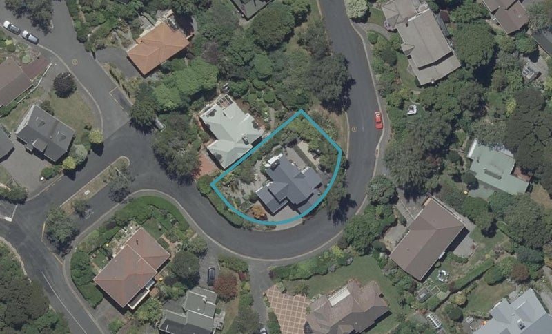 19 Garden Place, Glenleith, Dunedin - Carousel 1