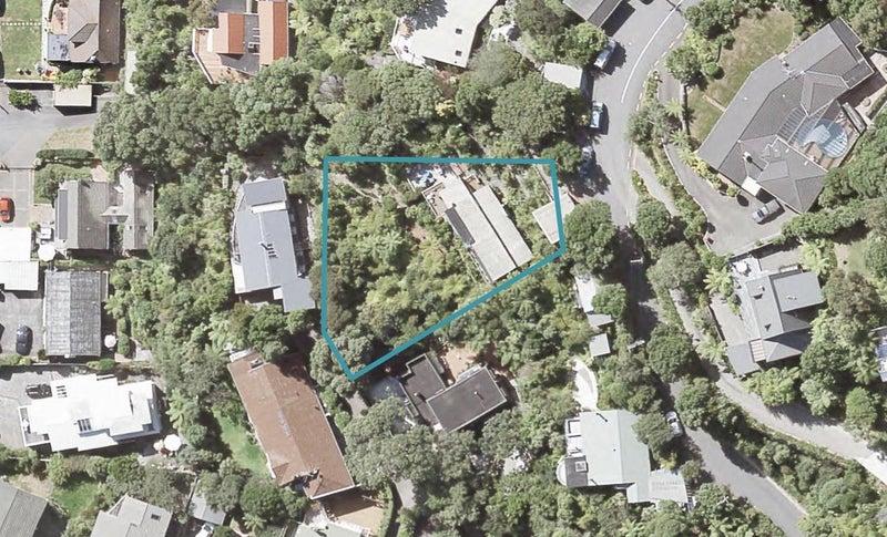 40 Walter Road, Lowry Bay, Lower Hutt - Carousel 1