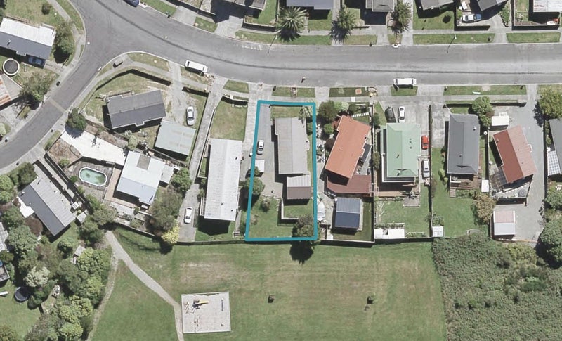 86 Gillespies Road, Birchville, Upper Hutt - Carousel 1