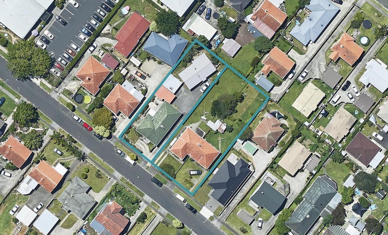 15 Nineteenth Avenue, Tauranga South, Tauranga - Carousel 1