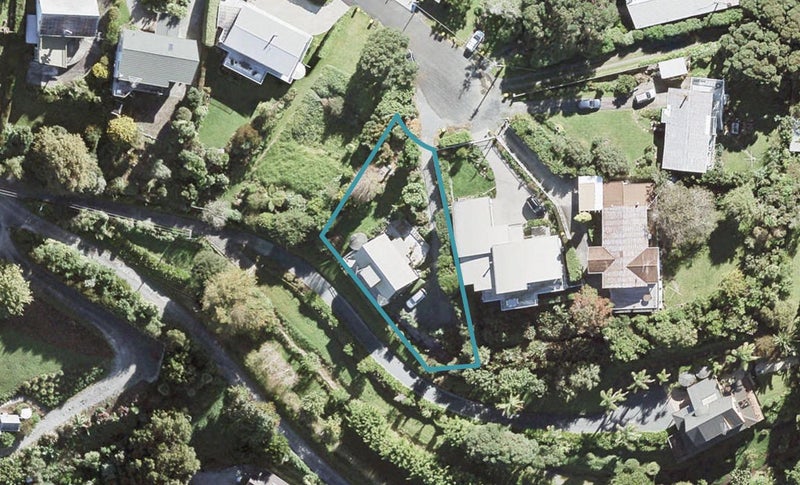 12 Lysnar Road, Warkworth - Carousel 1