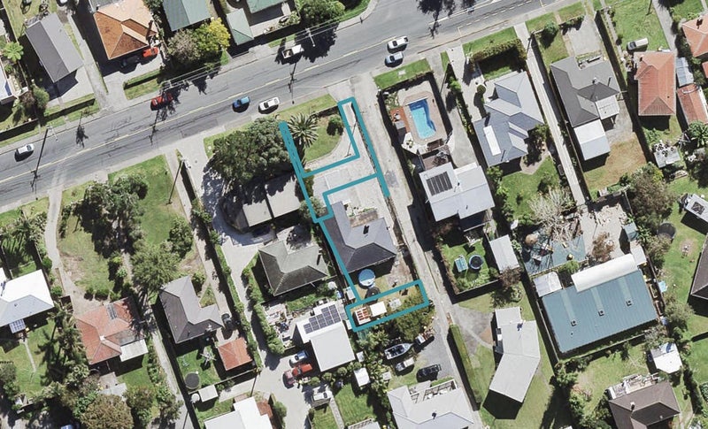 8/169 Beach Haven Road, Beach Haven, Auckland - Carousel 1