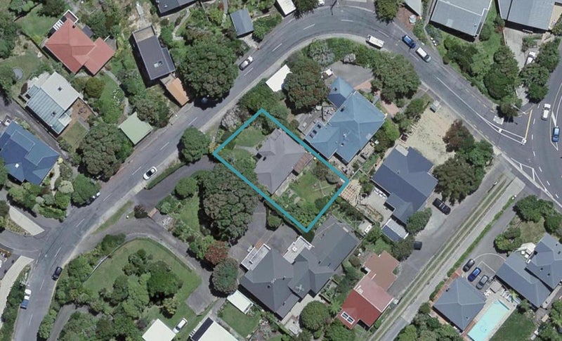 5 Trelissick Crescent, Ngaio, Wellington - Carousel 1
