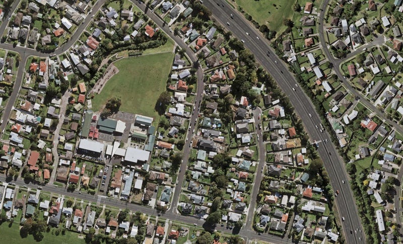 17 Cornwall Road, Papatoetoe, Auckland - Carousel 1