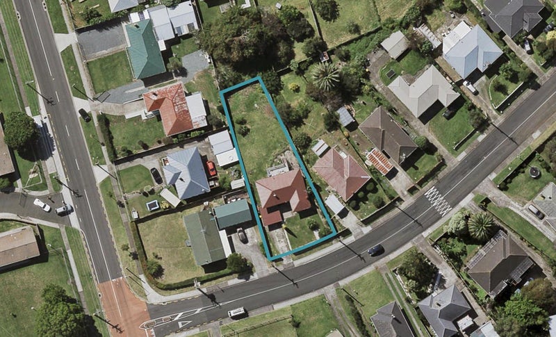 4 Hamill Road, Otara, Auckland - Carousel 1