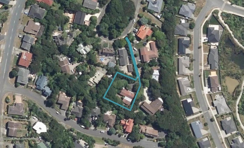 36 Latitude Close, Whitby, Porirua - Carousel 1