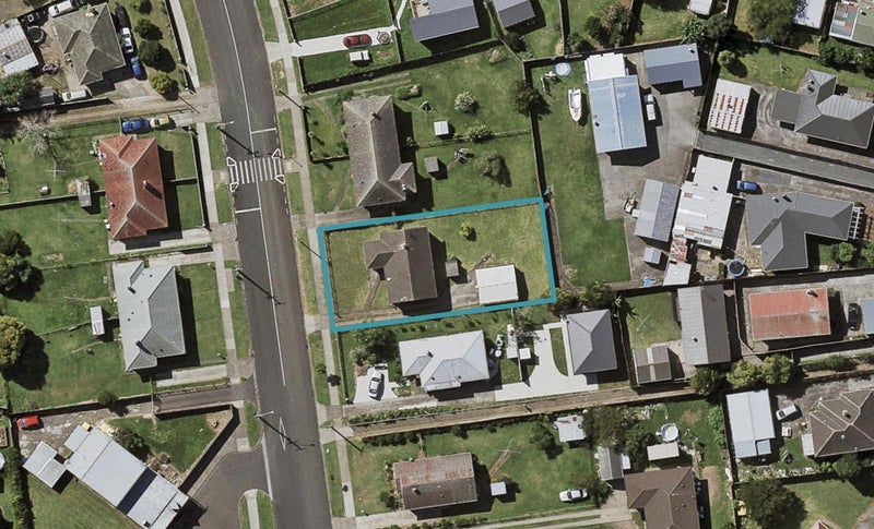 28 Alexander Crescent, Otara, Auckland - Carousel 1