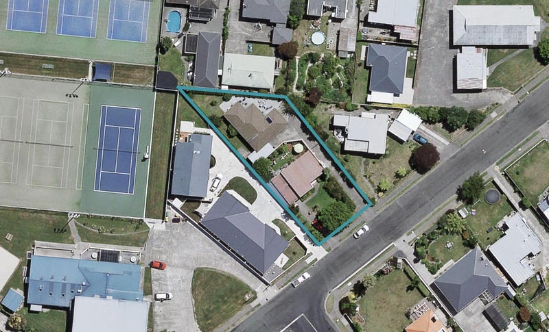 9B Higgins Street, Marewa, Napier - Carousel 1