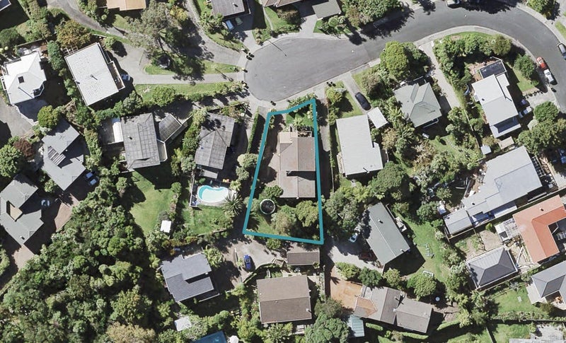 22 MacNay Way, Murrays Bay, Auckland - Carousel 1