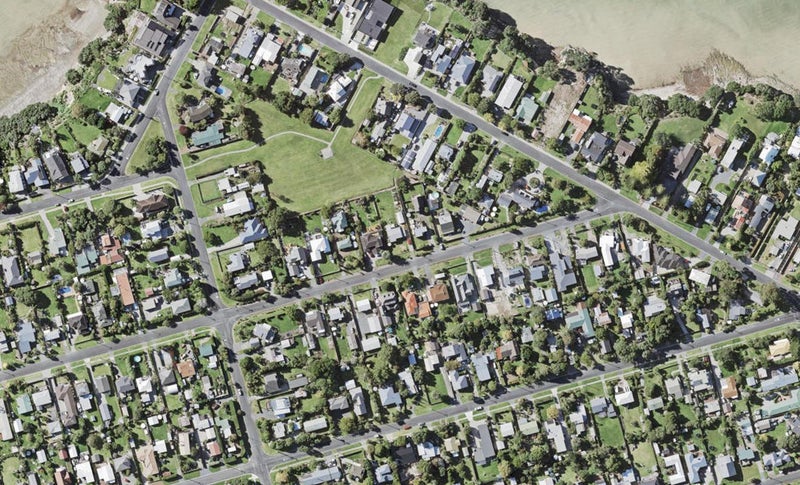 108 First View Avenue, Beachlands, Auckland - Carousel 1
