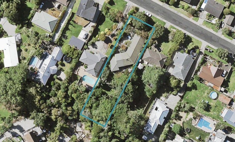 95 Evelyn Road, Cockle Bay, Auckland - Carousel 1