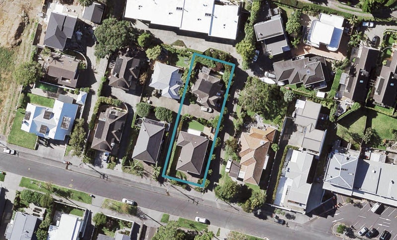 1/40 Waimarie Street, Saint Heliers, Auckland - Carousel 1