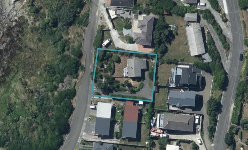26 Lambley Road, Titahi Bay, Porirua - Carousel 1