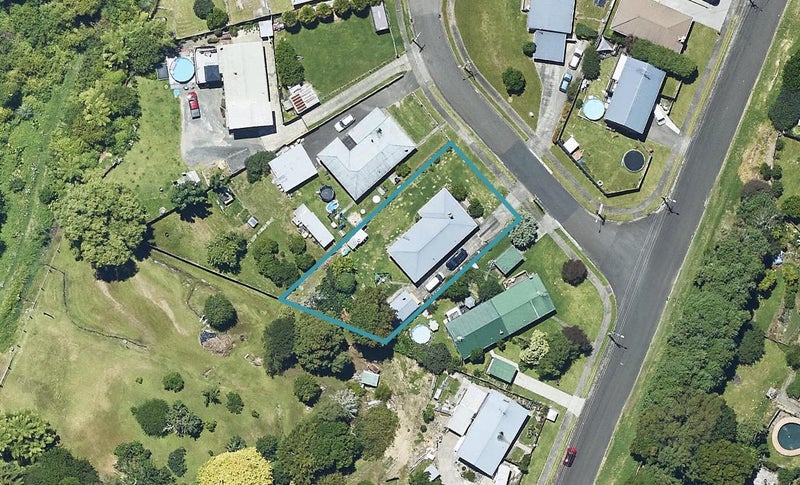 3 Scott Street, Gate Pa, Tauranga - Carousel 1