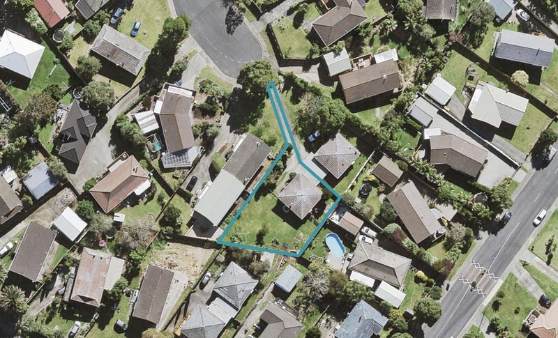 21B Glastron Place, Bayview, Auckland - Carousel 1