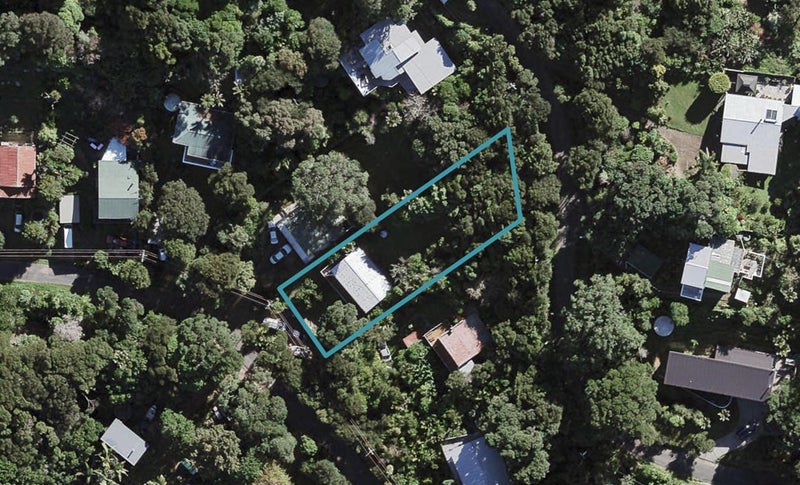 27 Omiha Road, Omiha, Waiheke Island - Carousel 1
