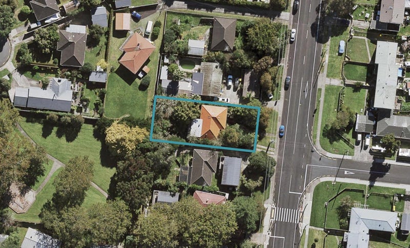 192 Lake Road, Northcote, Auckland - Carousel 1