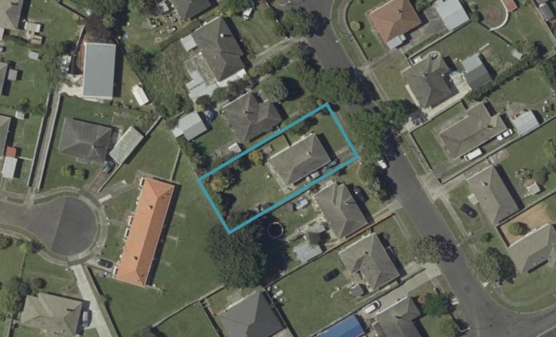 38 Cardiff Street, Awapuni, Palmerston North - Carousel 1