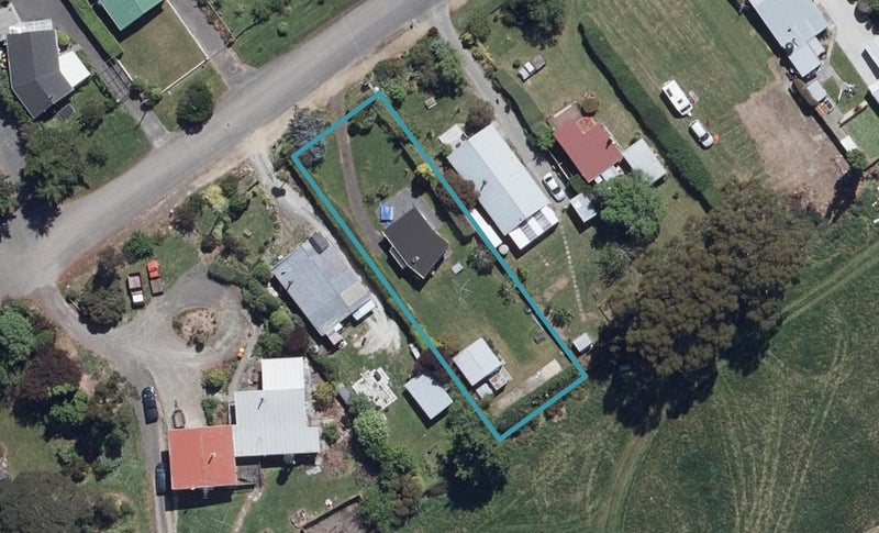 15 Kerr Street, Karitane, Waikouaiti - Carousel 1