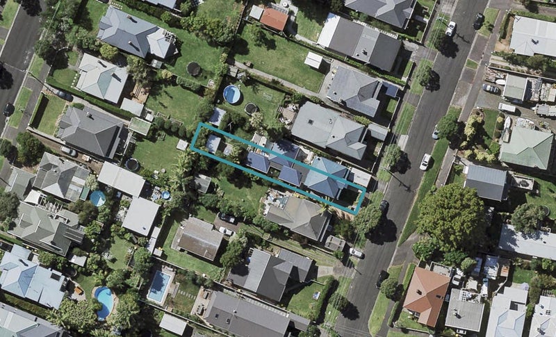 15 William Bond Street, Stanley Point, Auckland - Carousel 1
