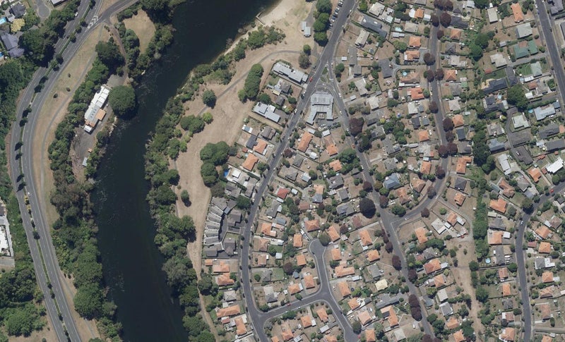 43 Jellicoe Drive, Hamilton East, Hamilton - Carousel 1