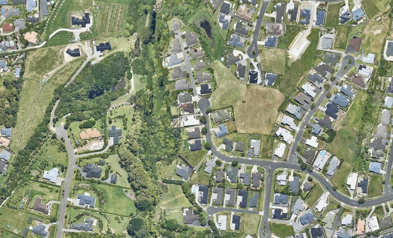 101 Orion Drive, Welcome Bay, Tauranga - Carousel 1