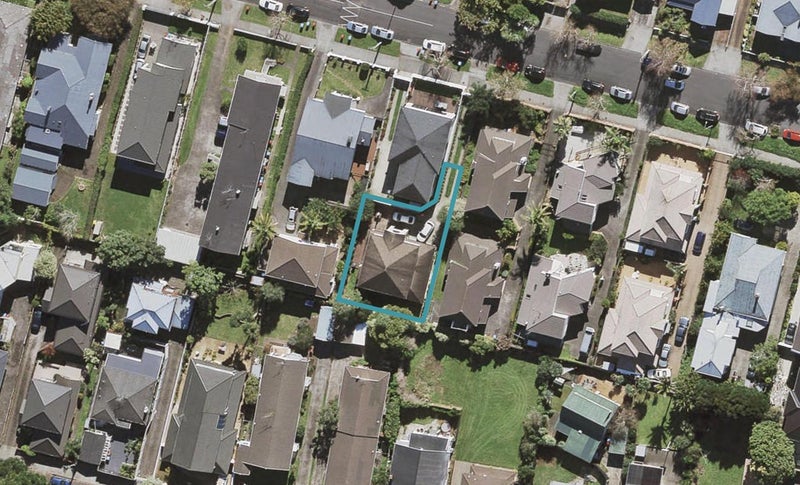 12A Queen Mary Avenue, Epsom, Auckland - Carousel 1