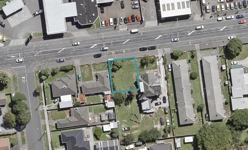 752 Fergusson Drive, Elderslea, Upper Hutt - Carousel 1