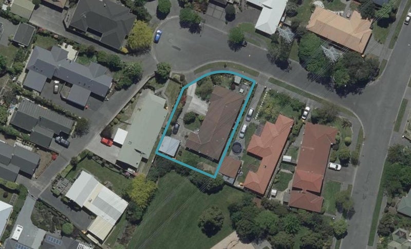 2/5 Briar Place, Avonhead, Christchurch - Carousel 1