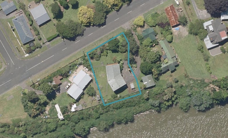 328 Somme Parade, Aramoho, Whanganui - Carousel 1