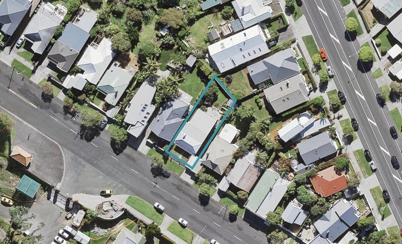 77 Old Mill Road, Westmere, Auckland - Carousel 1