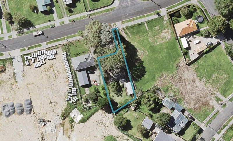 106 Leybourne Circle, Glen Innes, Auckland - Carousel 1