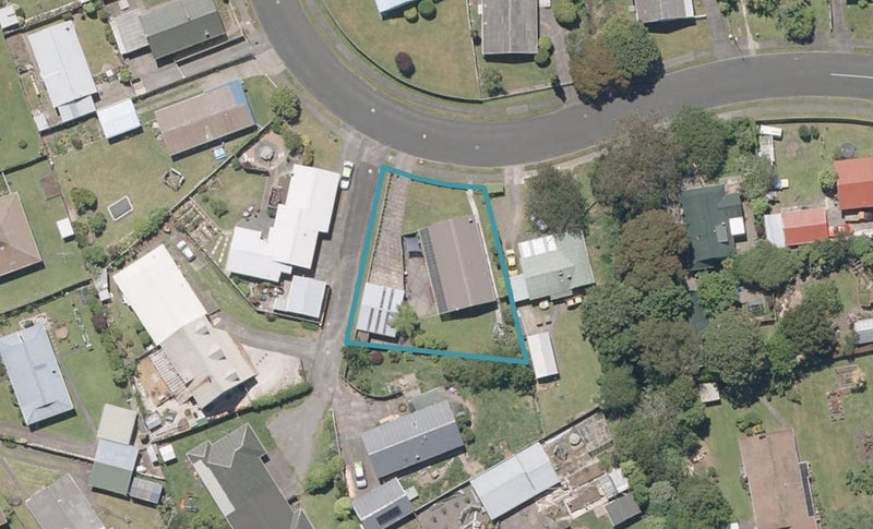 7 Willow Place, Aramoho, Whanganui - Carousel 1