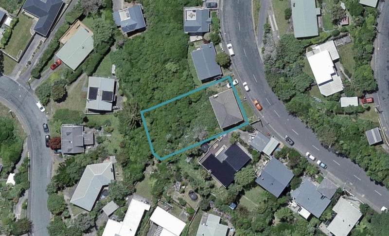 127 Pembroke Road, Wilton, Wellington - Carousel 1