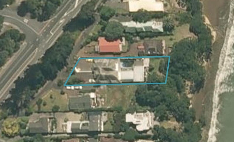 539B Hibiscus Coast Highway, Hatfields Beach, Orewa - Carousel 1