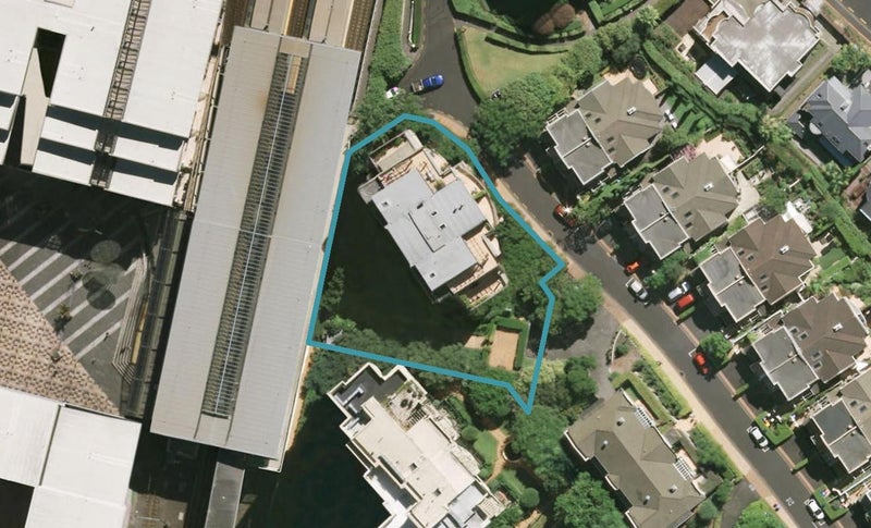 4A/18 Joseph Banks Terrace, Remuera, Auckland - Carousel 1