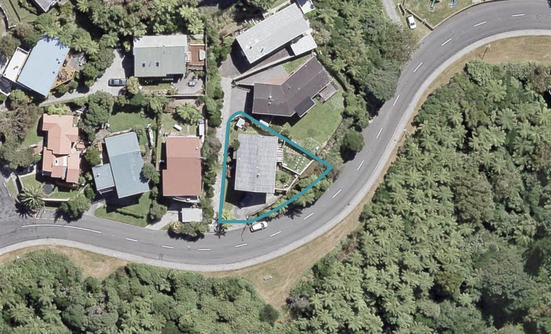 22 Pekanga Road, Normandale, Lower Hutt - Carousel 1