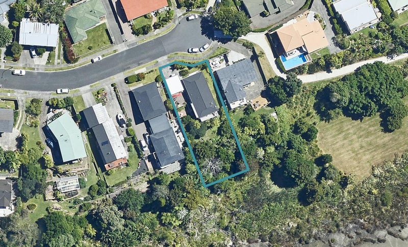 26 Sunny Bay Road, Matua, Tauranga - Carousel 1