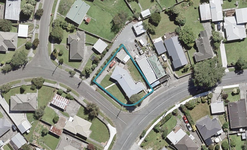 104 McLeod Street, Elderslea, Upper Hutt - Carousel 1