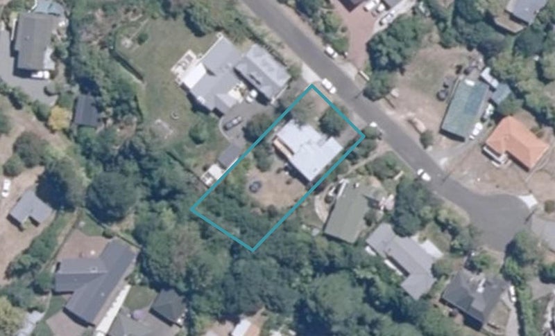 9 Norfolk Road, Waipahihi, Taupo - Carousel 1