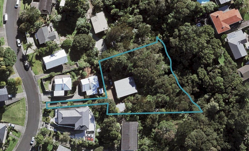 20 Noeleen Street, Glenfield, Auckland - Carousel 1
