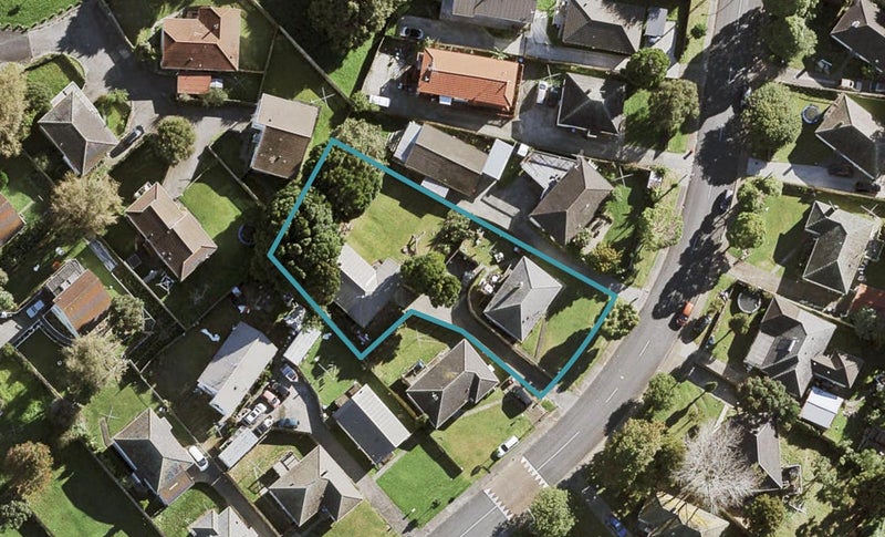 13 Albrecht Avenue, Mount Roskill, Auckland - Carousel 1