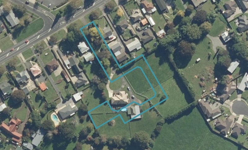 12 Pourewa Lane, Matamata, Matamata - Carousel 1