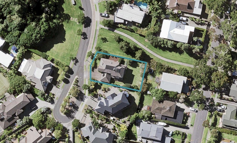 8 Heritage Rise, St Heliers, Auckland - Carousel 1